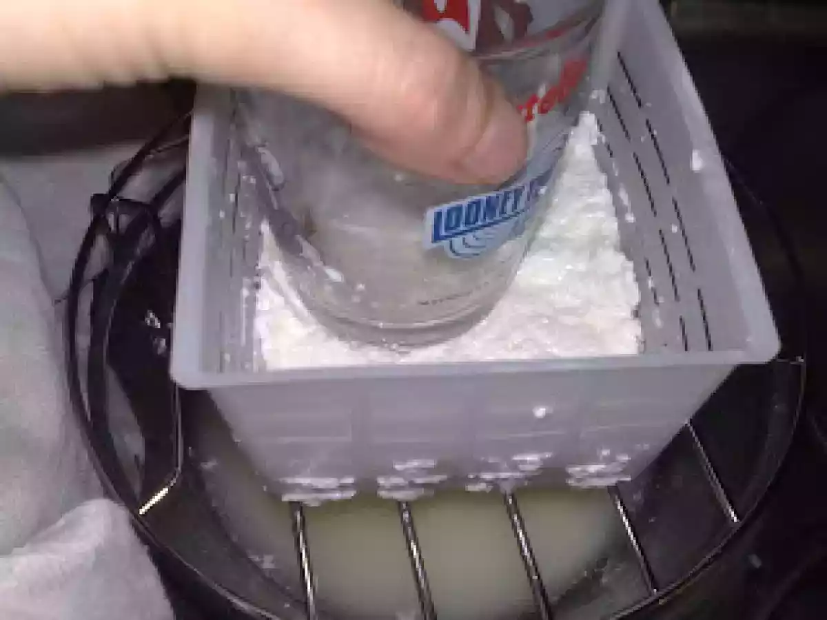 Formaggio fatto in casa (2) foto passo-passo -Primosale- - foto 6