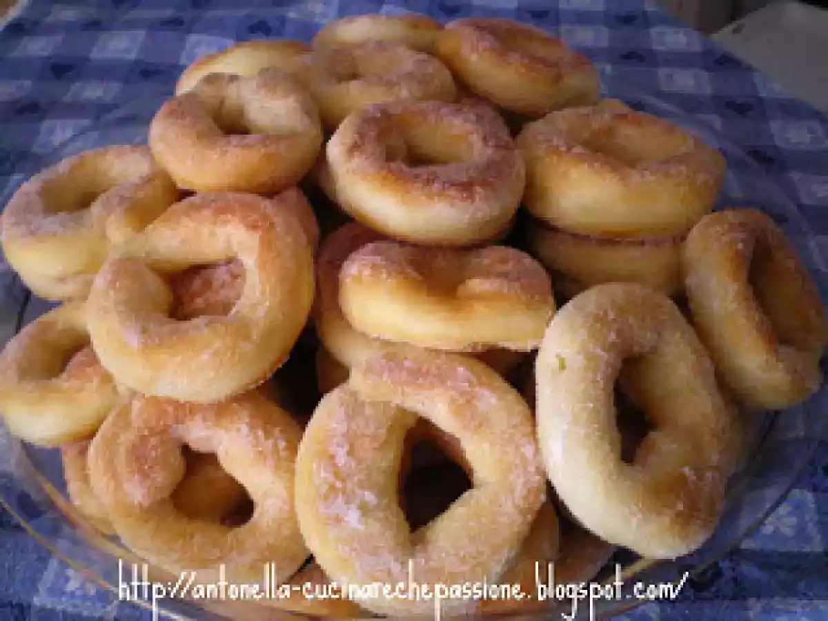 Frati toscani a Carnevale