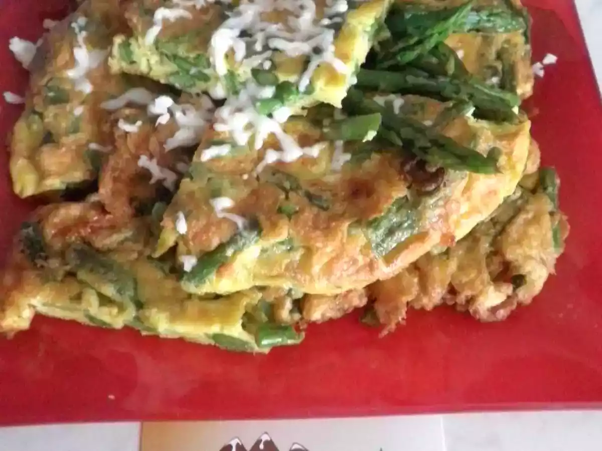 Frittata di asparagi e Scamorza al Tartufo del Caseificio 3 Monti - foto 8