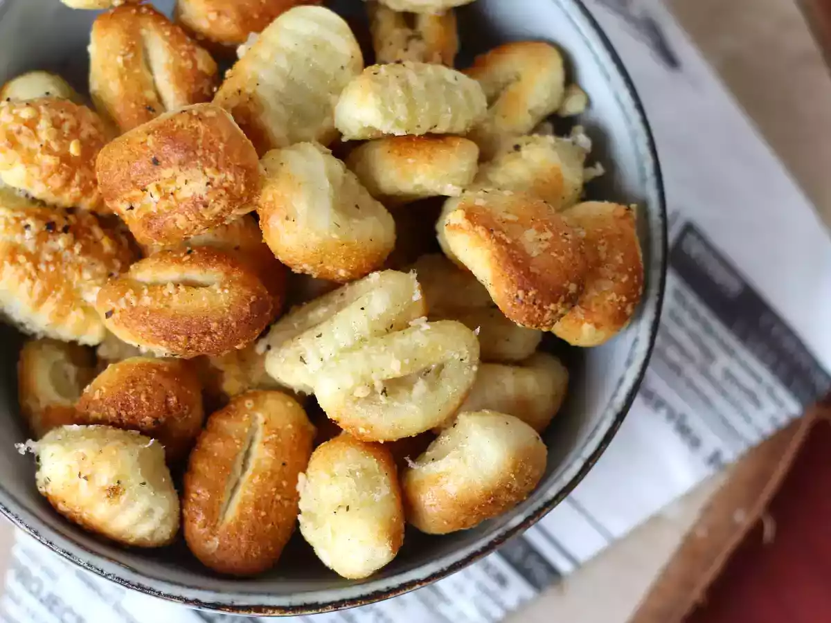 Gnocchi di patate cotti in friggitrice ad aria: gustosi e croccanti, perfetti per l'aperitivo - foto 4