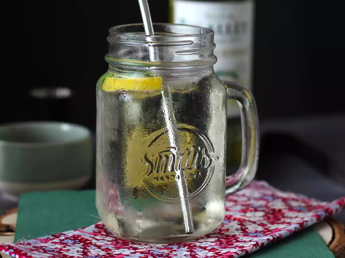 Hugo Cocktail: il drink fresco e leggero per un aperitivo fantastico! - foto 3