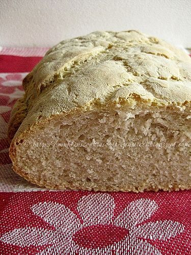 Il pane toscano delle simili con solo rinfresco di lievito ...