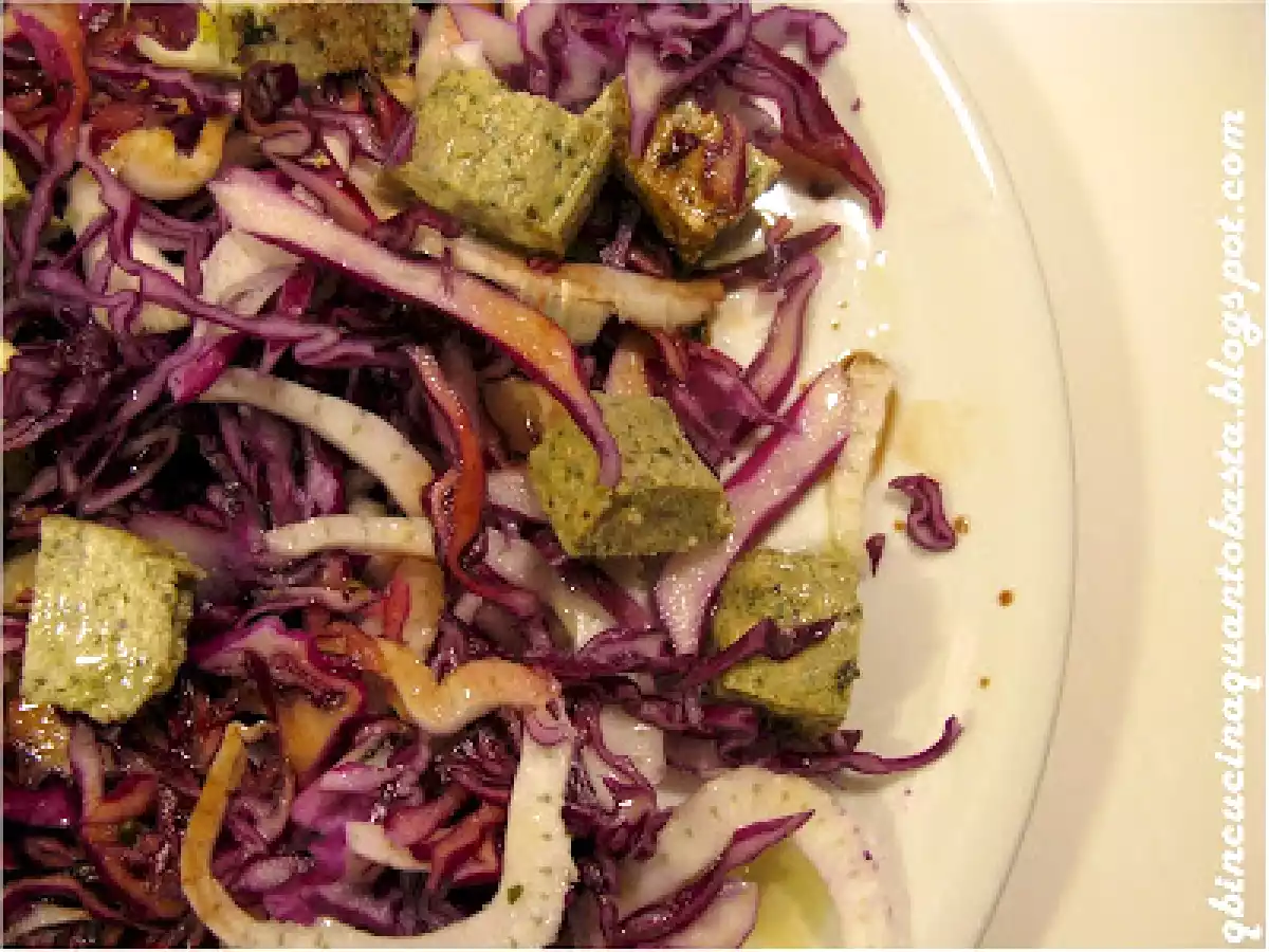 INSALATA CON TOFU AL BASILICO