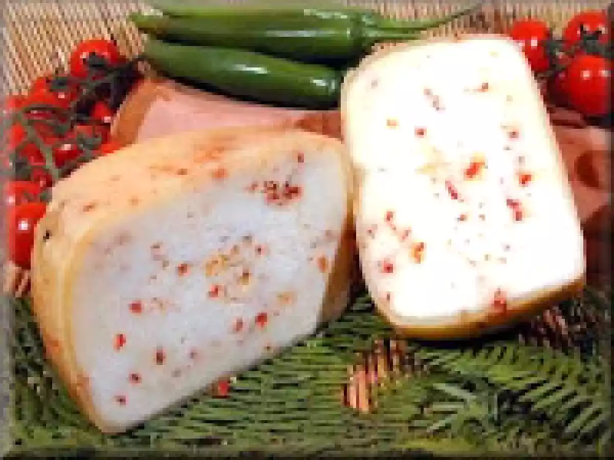 Involtini di Carne Impanata con ripieno di Formaggio al Peperoncino e Pomodori Secchi - foto 4