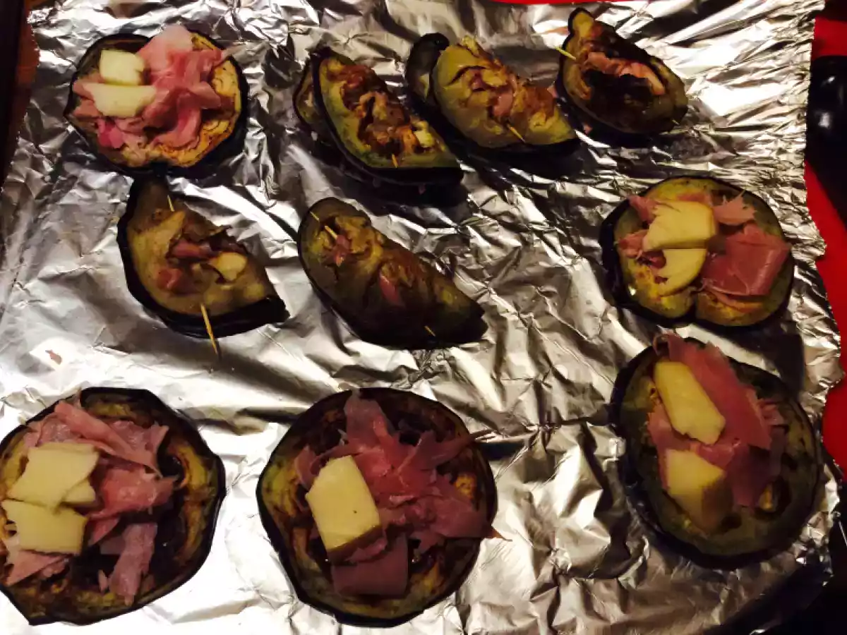Involtini di melanzane con scamorza e prosciutto cotto - foto 4