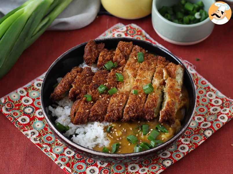 Katsu curry vegetariano: melanzane impanate con panko giapponese