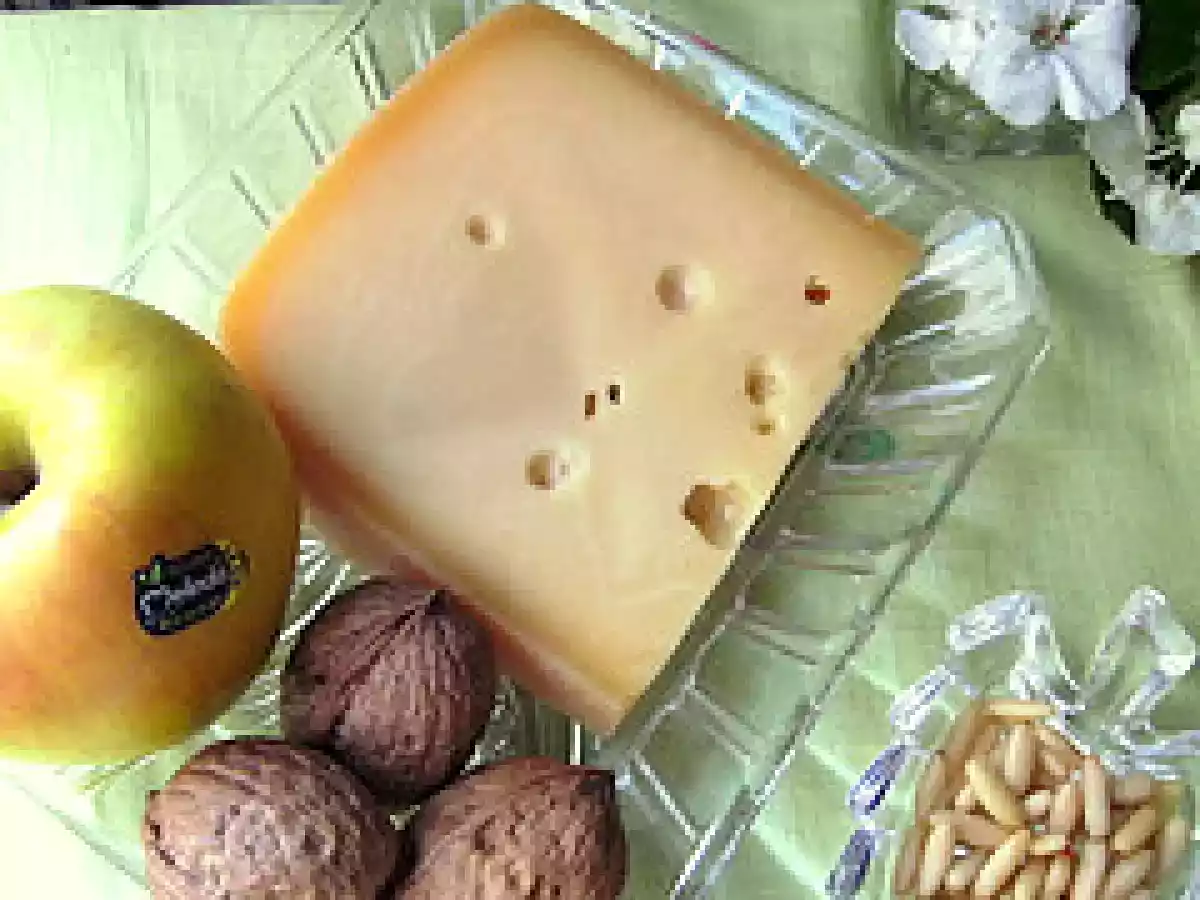 L' insalata di mele, pinoli e noci e la Val Genova - foto 3