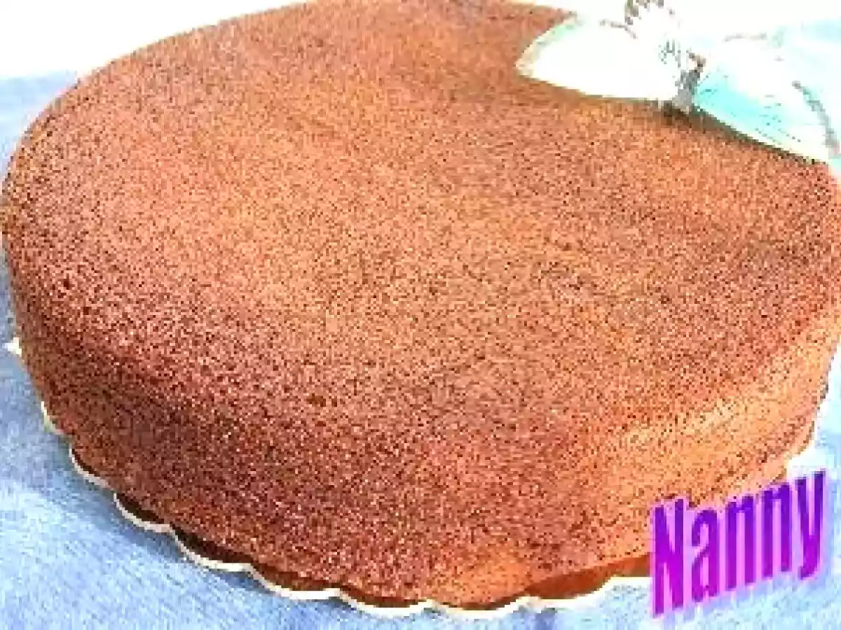 Maxi Pan di Spagna cioccolatoso.