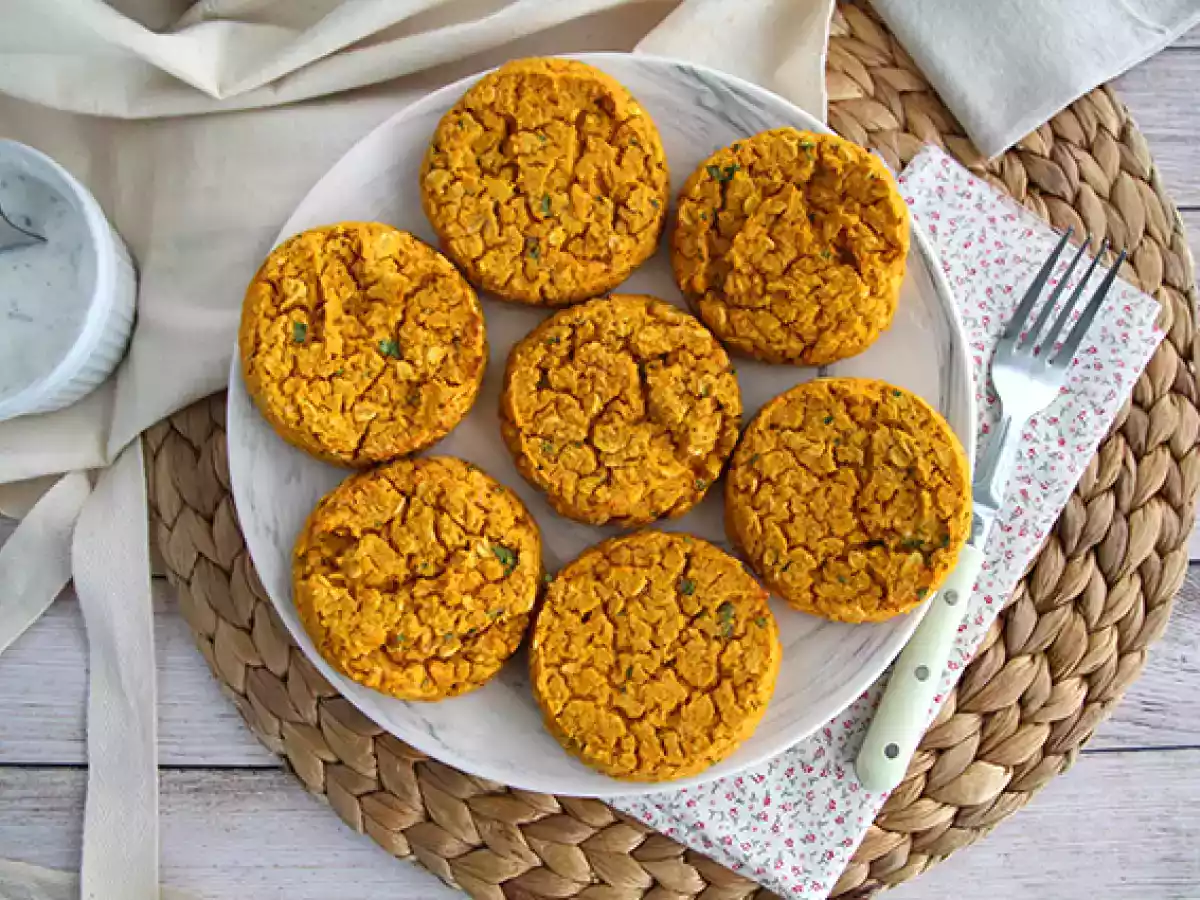 Medaglioni di lenticchie corallo e carote