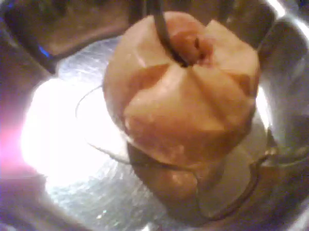 MELA COTTA, GHIOTTA IN PENTOLA A PRESSIONE