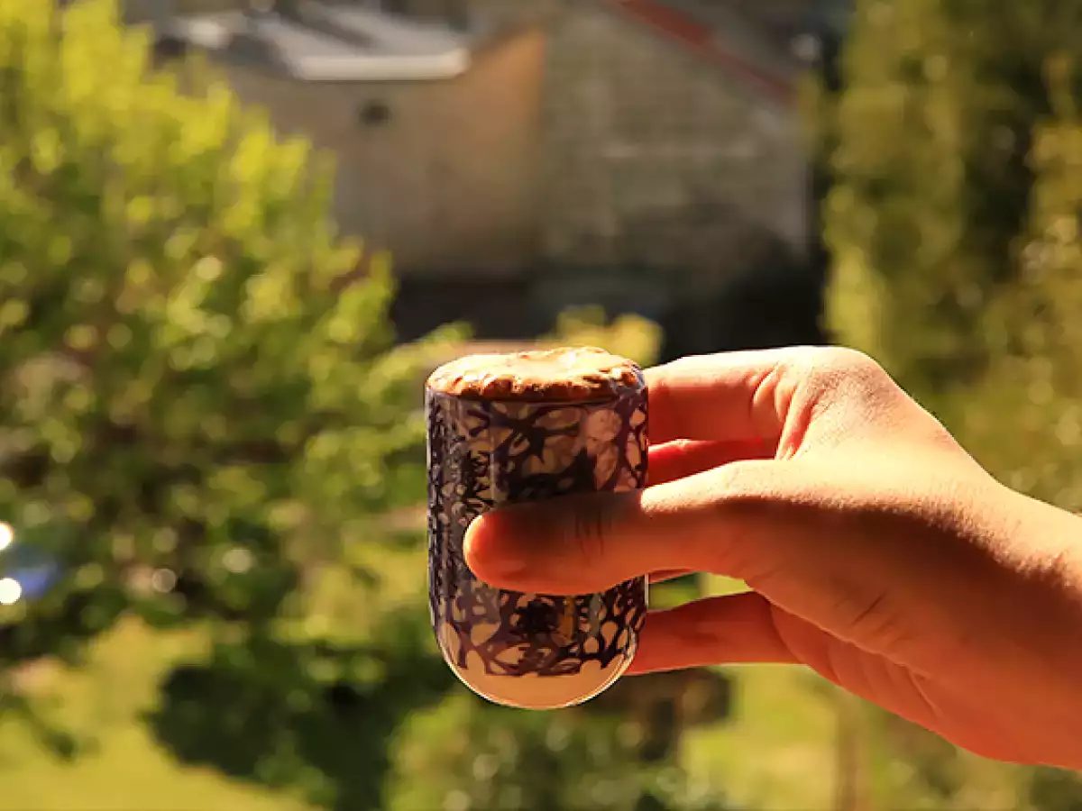 Mousse al caffè con 3 ingredienti: cremosa, veloce e pronta in un minuto! - foto 3