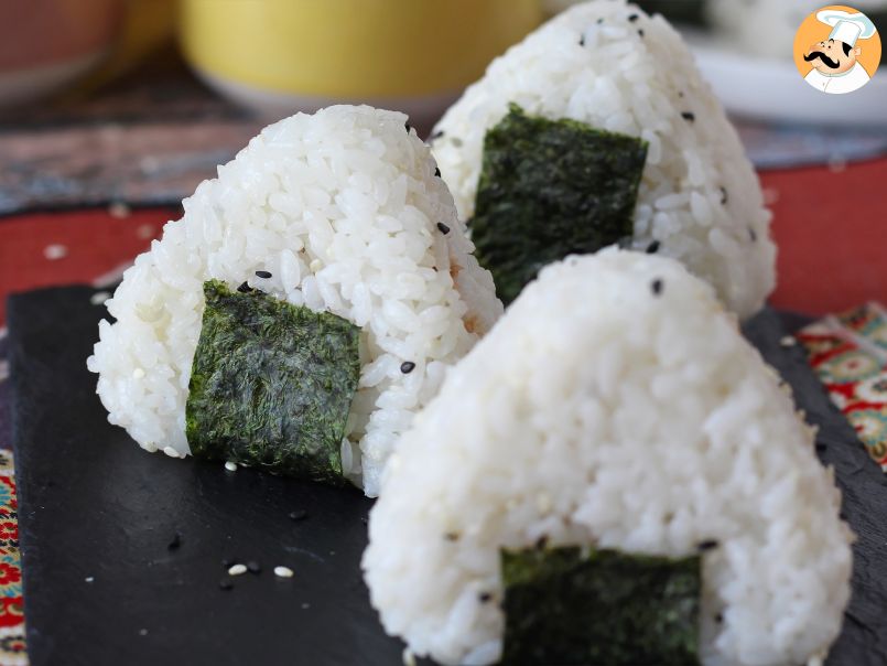 Onigiri al tonno: la ricetta giapponese おにぎり - foto 6