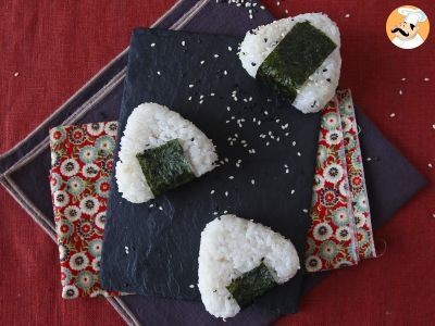 Onigiri al tonno: la ricetta giapponese おにぎり - foto 5