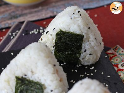 Onigiri al tonno: la ricetta giapponese おにぎり - foto 8