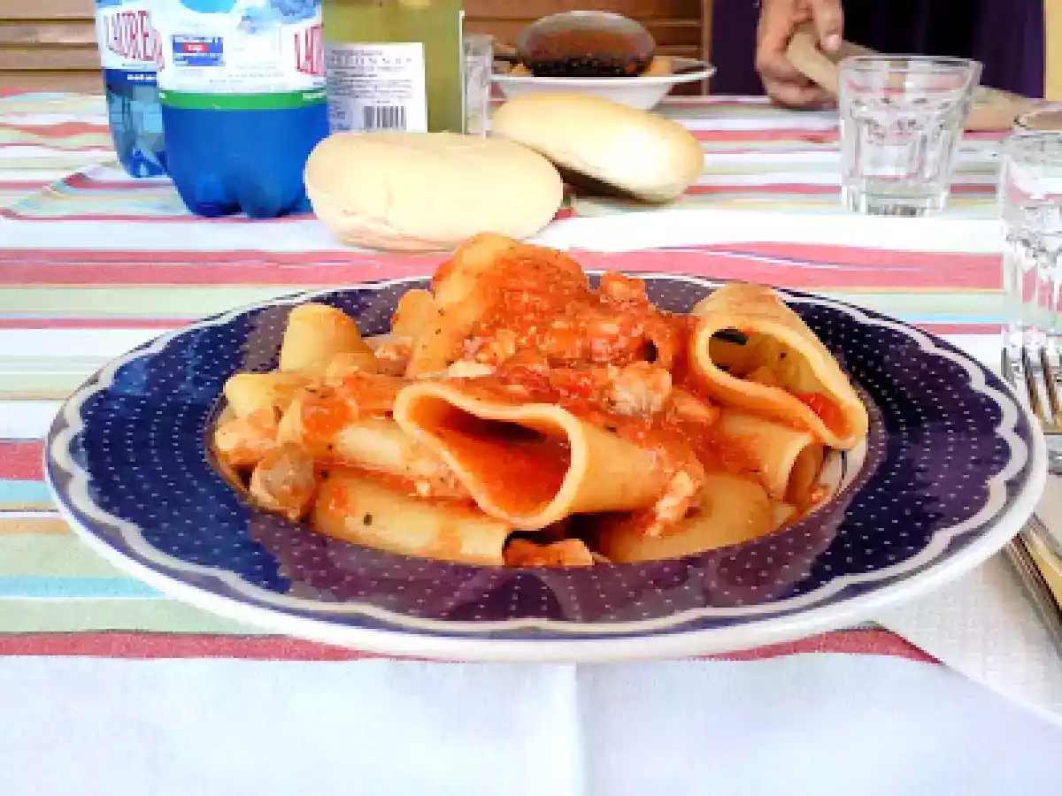 Paccheri Lisci al Pesce Spada con Dragoncello - foto 3
