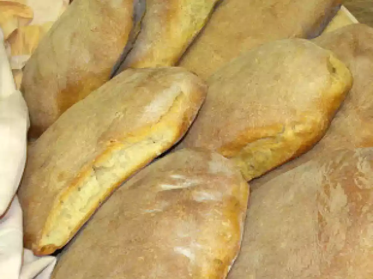 Pane casareccio, fritto e frese dall' antica tradizione calabrese!