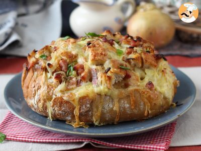 Pane ripieno con formaggio e pancetta - foto 2