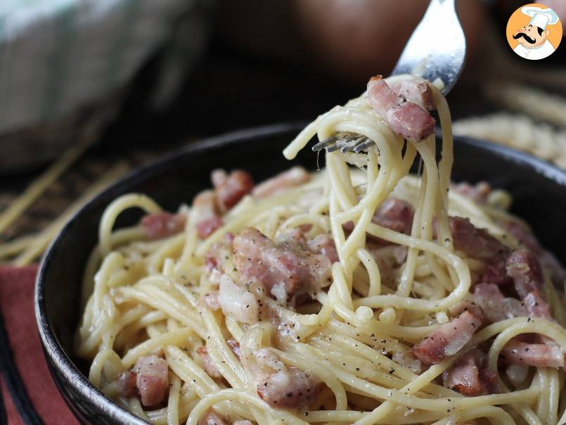 Pasta con pancetta: facile, economica e cremosa - foto 3