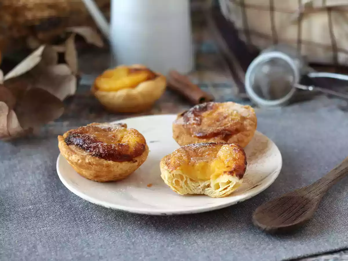 Pasteis de nata perfetti in friggitrice ad aria: croccanti fuori, cremosi dentro - foto 2