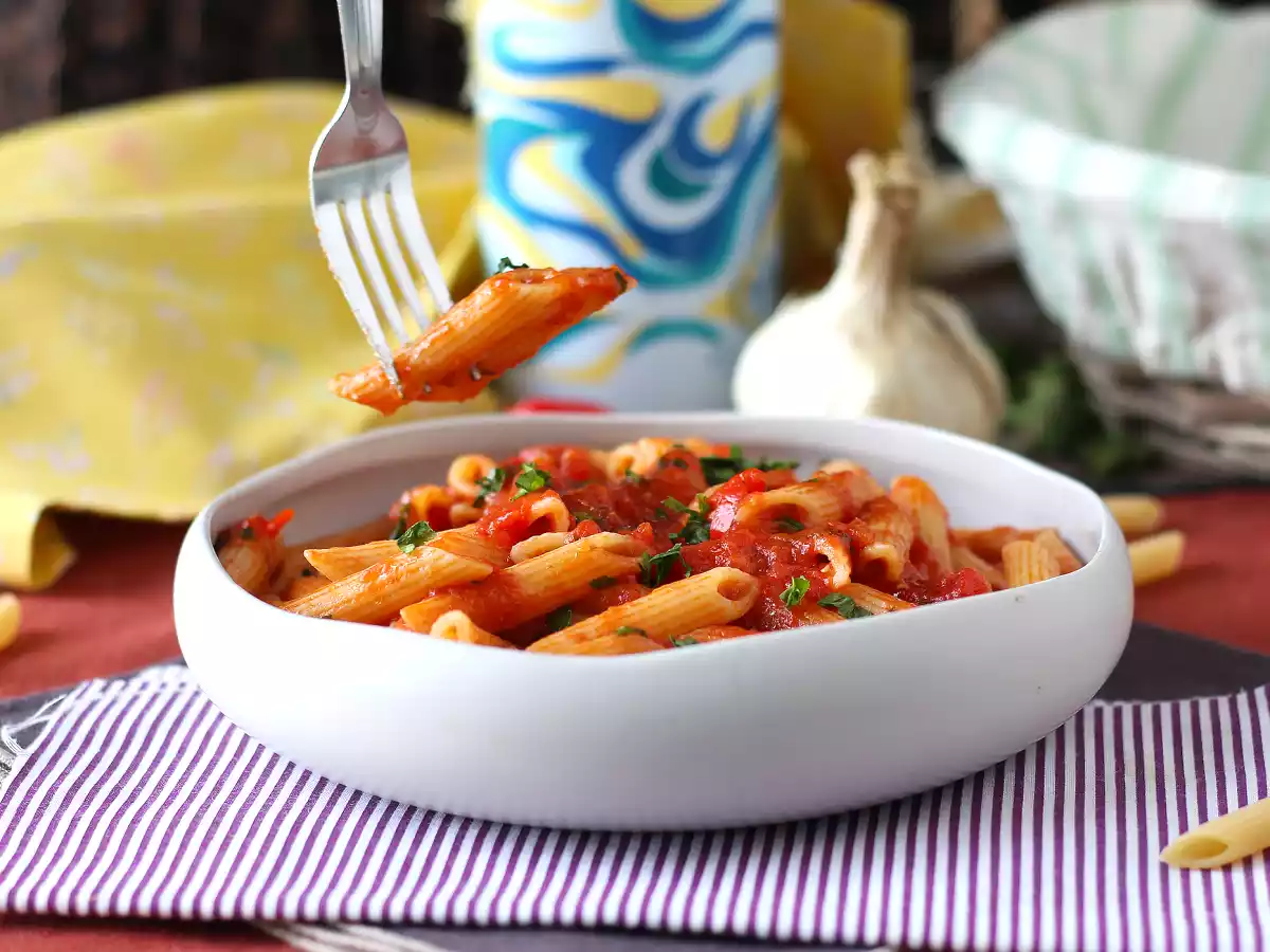 Penne all'arrabbiata: un classico italiano che scalda il cuore! - foto 5