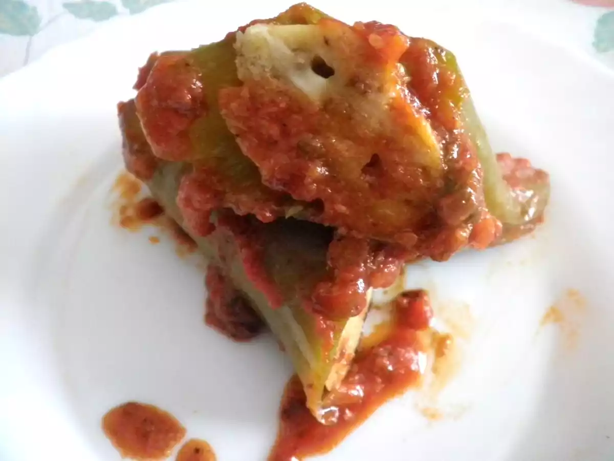 Peperoni Cornetti ripieni con pane prosciutto e formaggio - foto 2