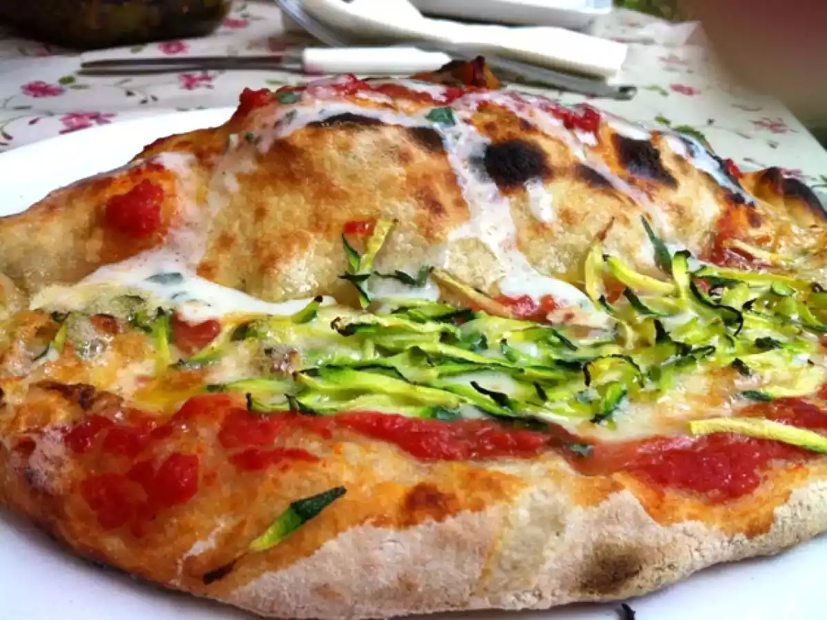 Pizza calzone kebab - foto 2