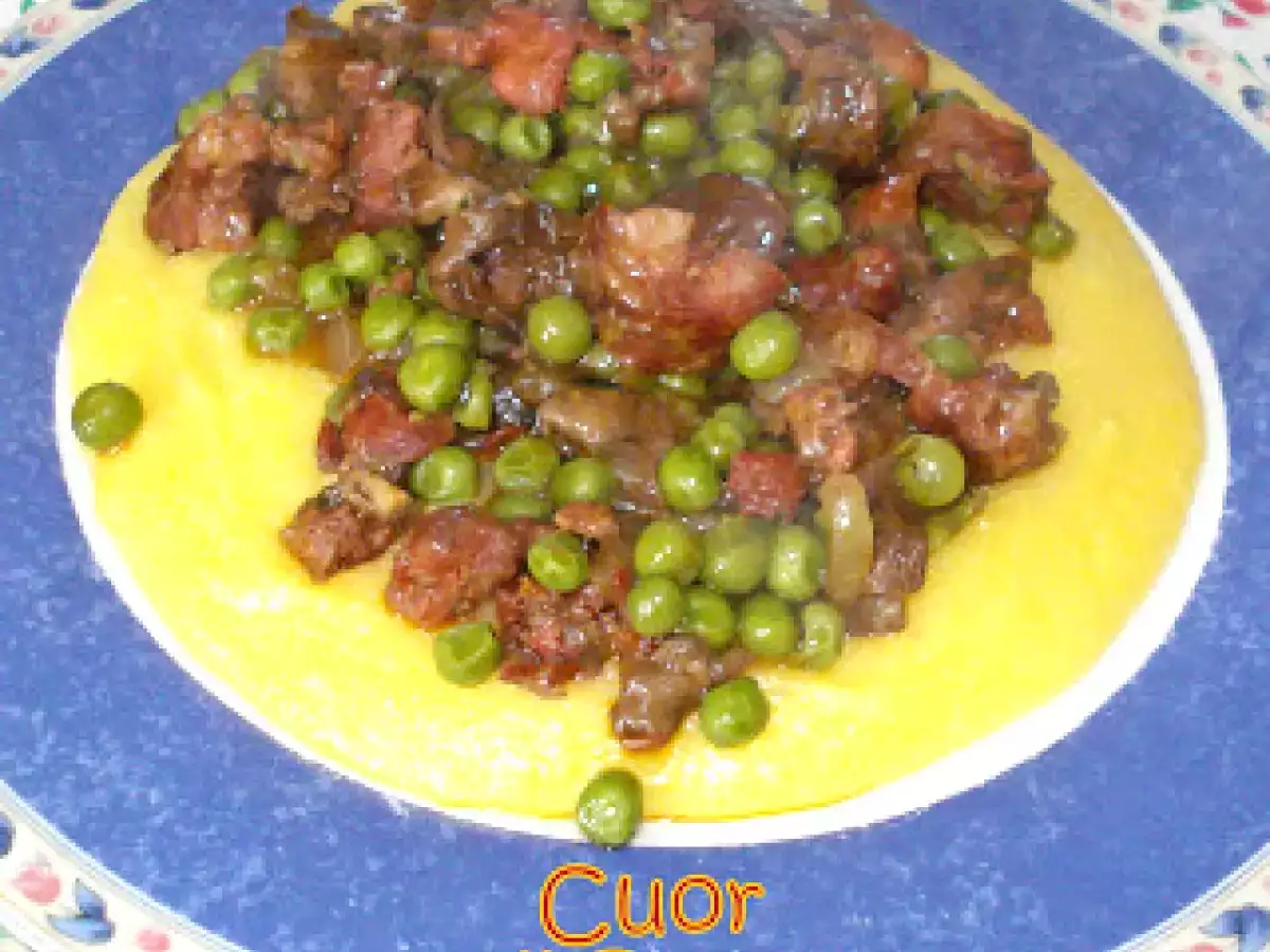 Polenta con salsicce, piselli e funghi - foto 2