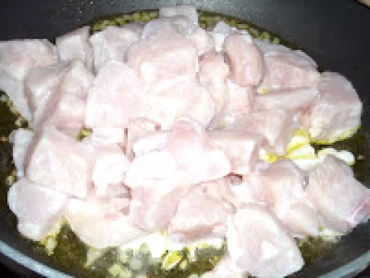 POLLO CON LATTE DI COCCO E ANACARDI - Chicken with coconut milk and cashews - foto 5