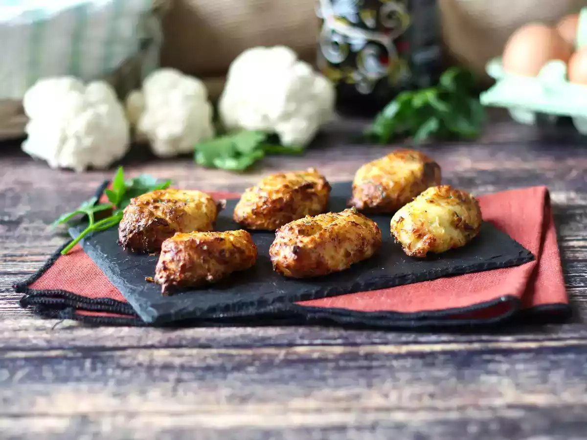 Polpette di cavolfiore in friggitrice ad aria: la ricetta economica e vegetariana - foto 2