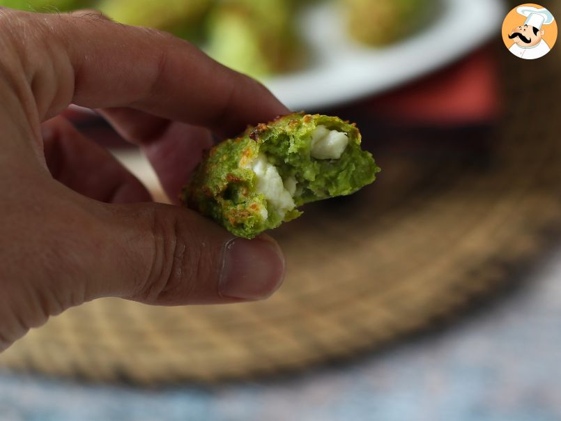 Polpette di piselli e feta in friggitrice ad aria: sfiziose e velocissime da preparare! - foto 6