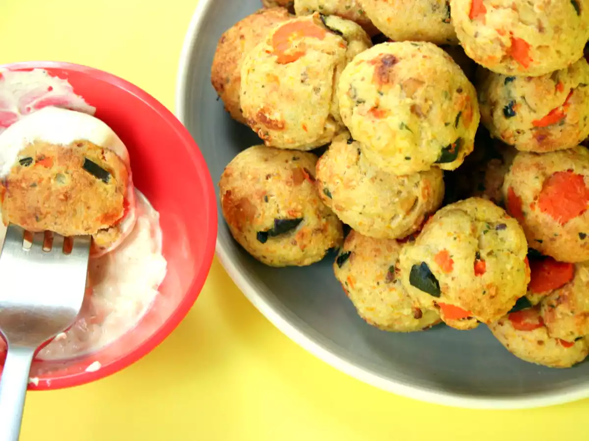 Polpette di verdure con salsa yogurt al curry