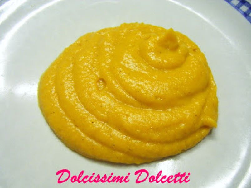 Purè di zucca profumato alla cannella