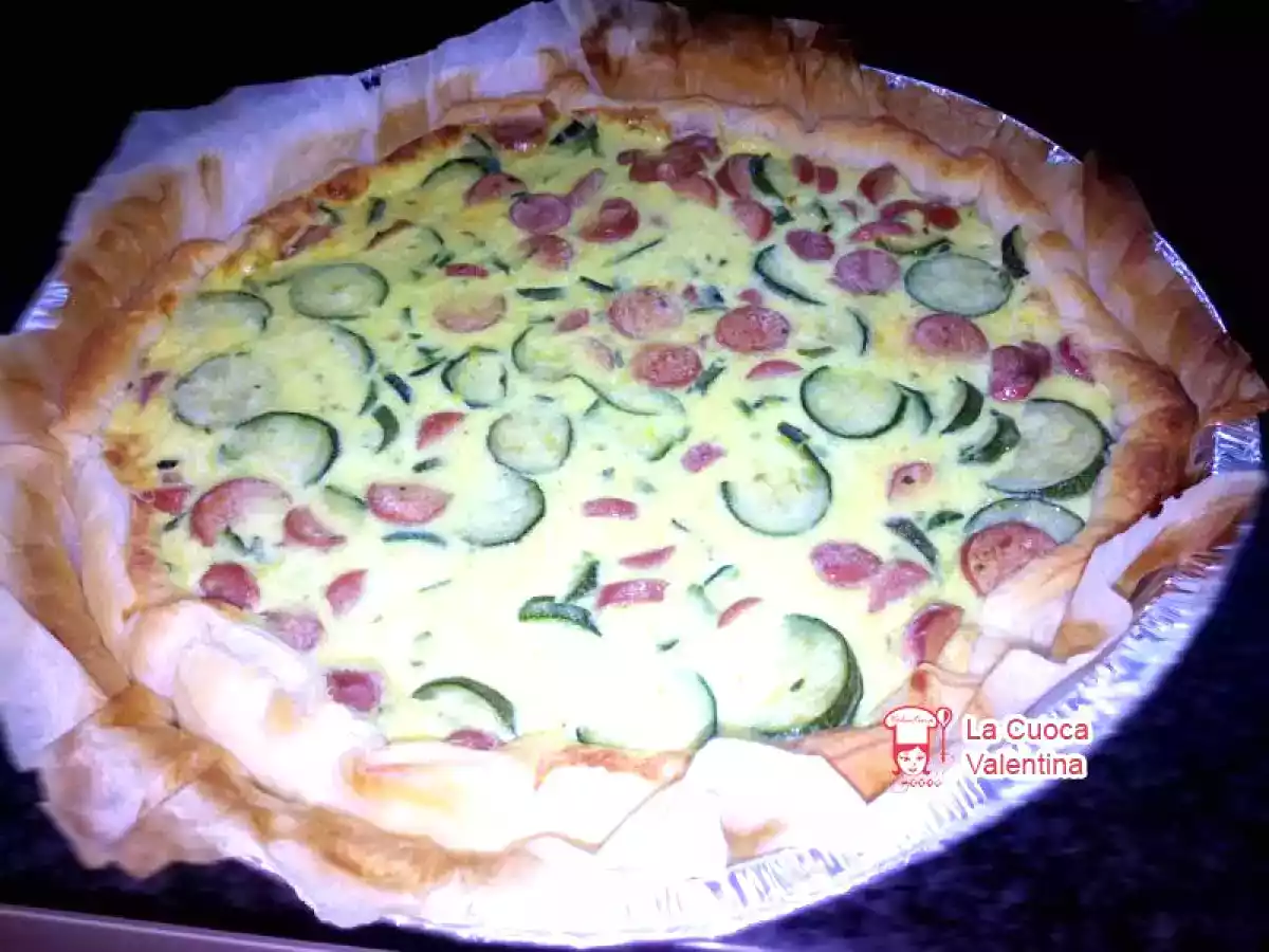 Quiche con zucchine e wurstel