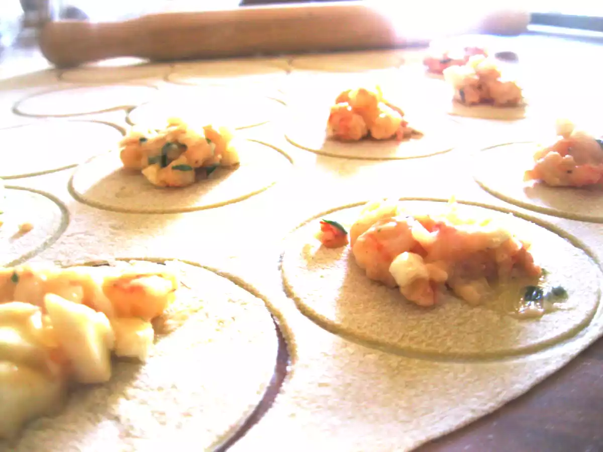 Ravioli gamberi e speck - foto 2