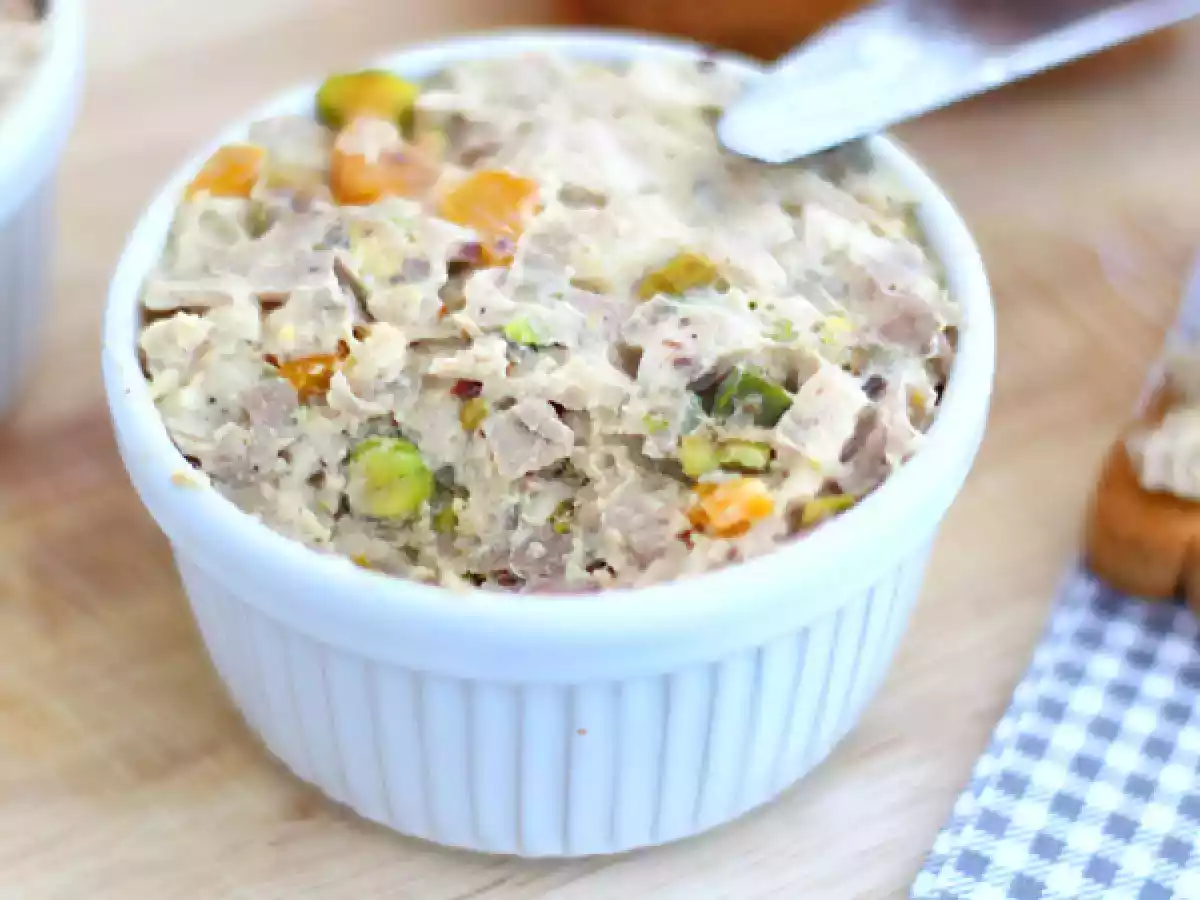 Rillettes di pollo: la ricetta francese facile e gustosa da spalmare - foto 3