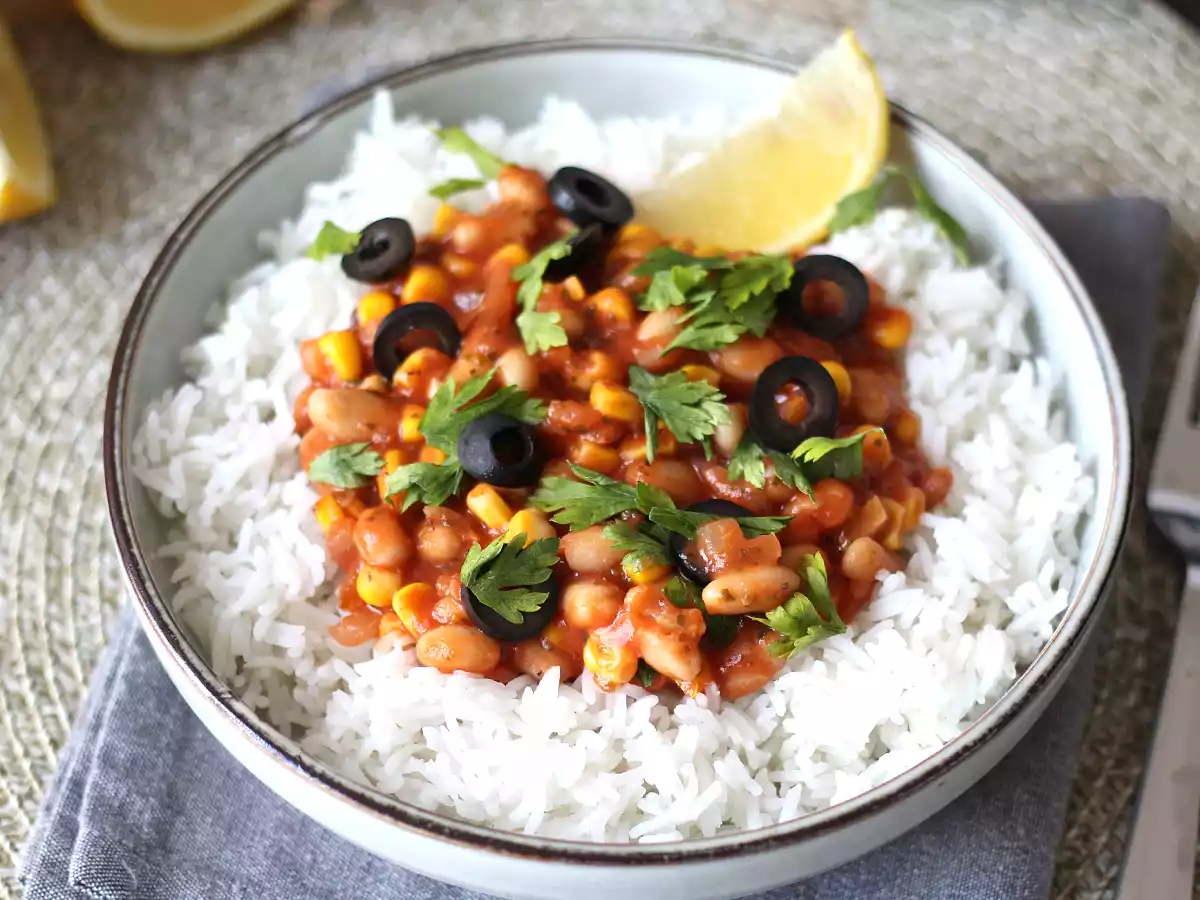 Riso con ragù vegetariano, un piatto nutriente e gustoso pronto in pochissimo tempo! - foto 3