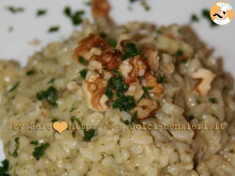 Risotto con pesto di prezzemolo e noci