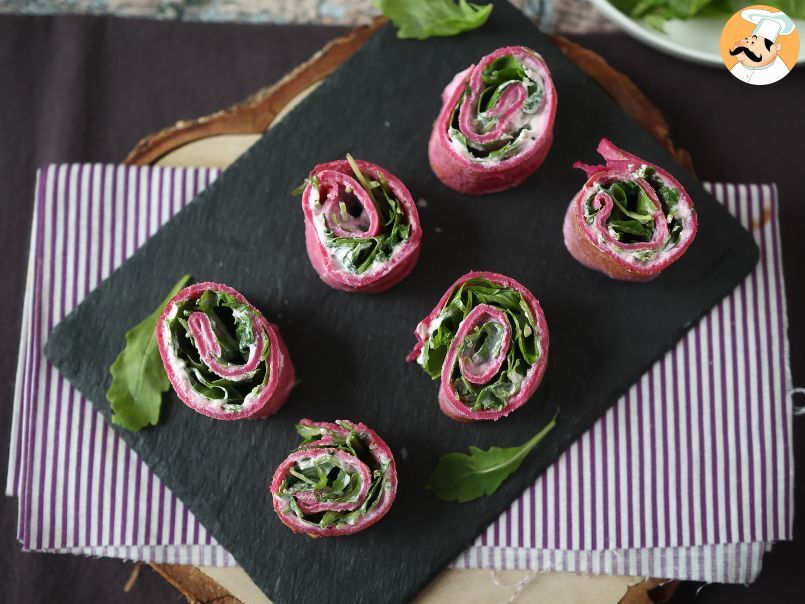 Rotolini di crepes alla barbabietola con ricotta e rucola - foto 6