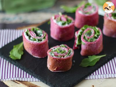 Rotolini di crepes alla barbabietola con ricotta e rucola - foto 4