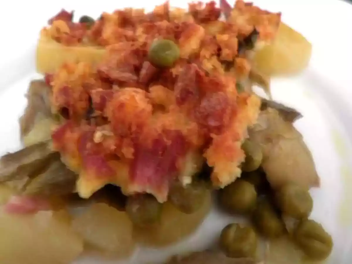 Sformato di patate piselli e carciofi con mortadella in crosta - foto 2