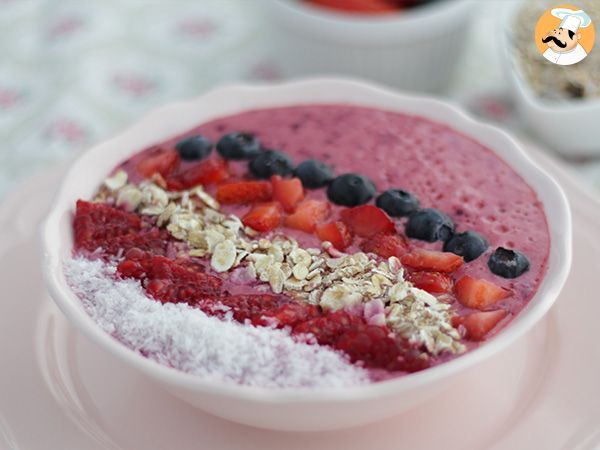 Smoothie Bowl ai frutti di bosco