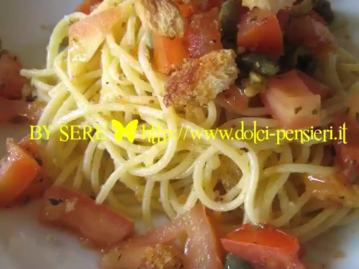 Spaghetti con pomodori e briciole croccanti - foto 8