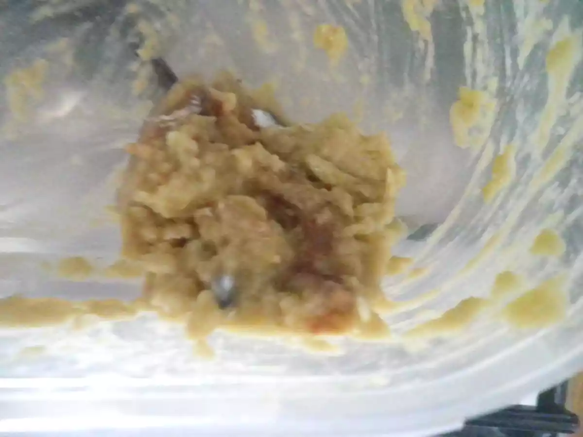 Spaghetti con sugo al pomodoro fresco e polpette di alici - foto 5