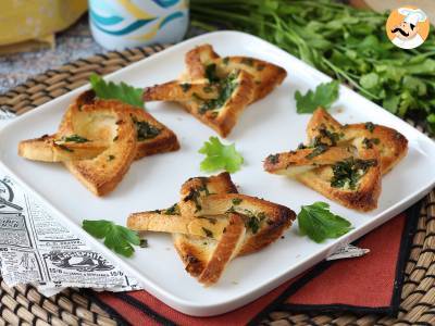 Stelle di pane all'aglio, un ottimo aperitivo per le feste - foto 2