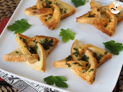 Stelle di pane all'aglio, un ottimo aperitivo per le feste - foto 6