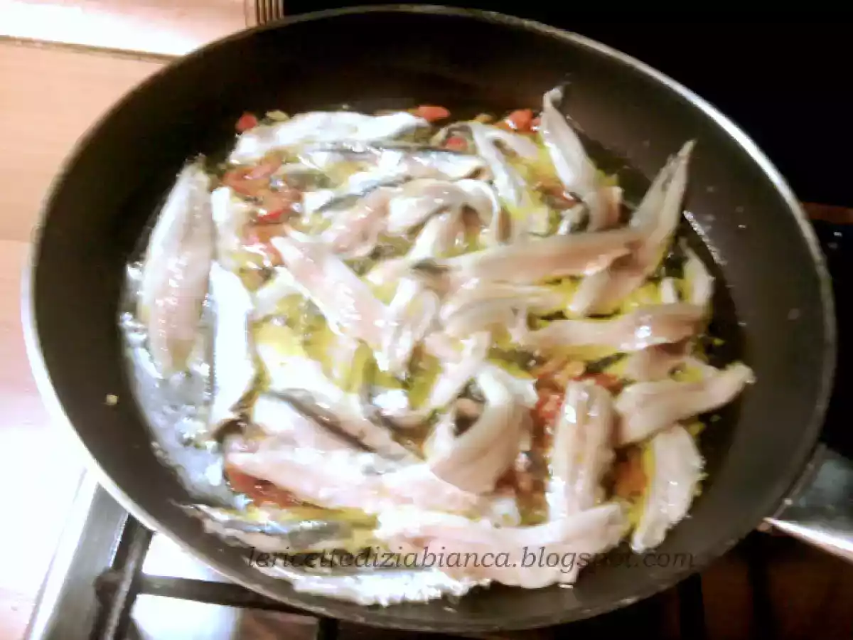 Stroncatura con Alici fresche - foto 4