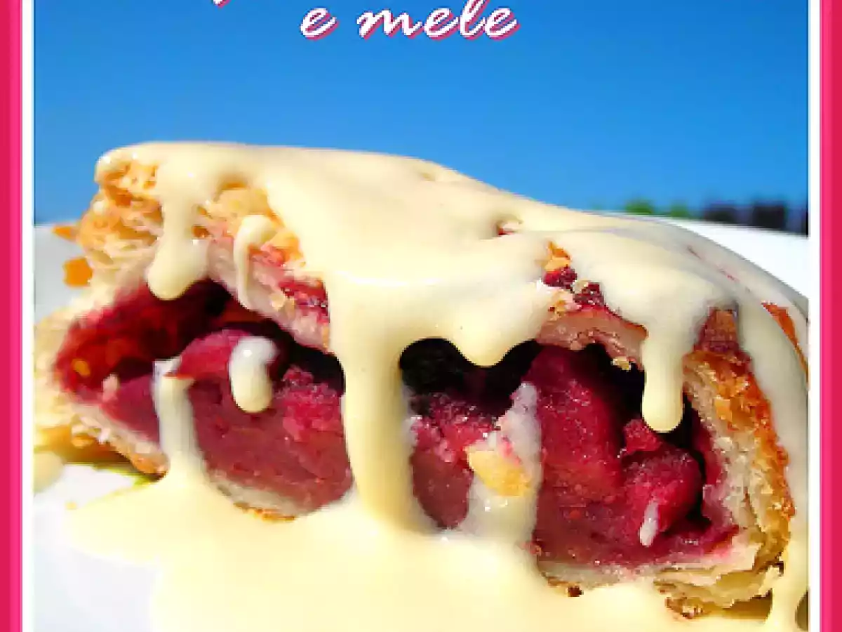 STRUDEL AI FRUTTI DI BOSCO E MELE