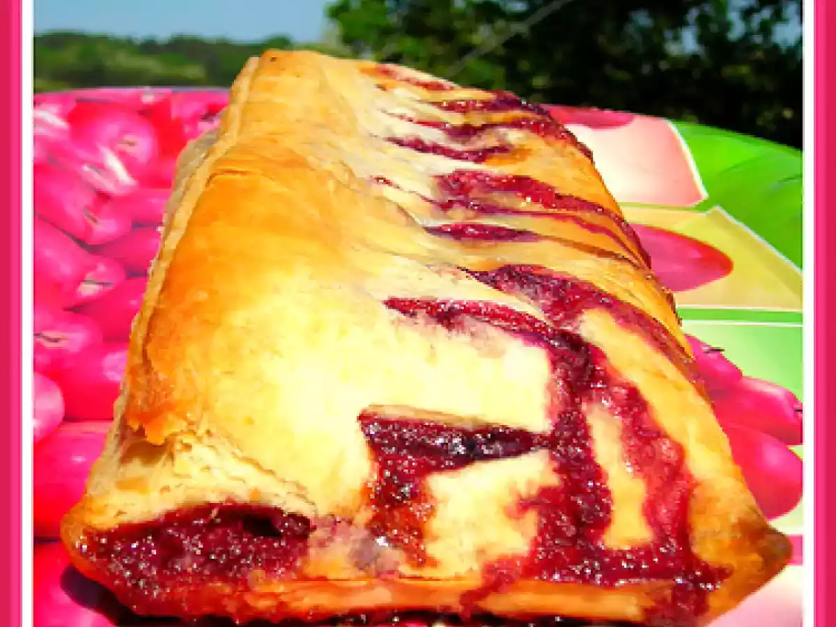 STRUDEL AI FRUTTI DI BOSCO E MELE - foto 3