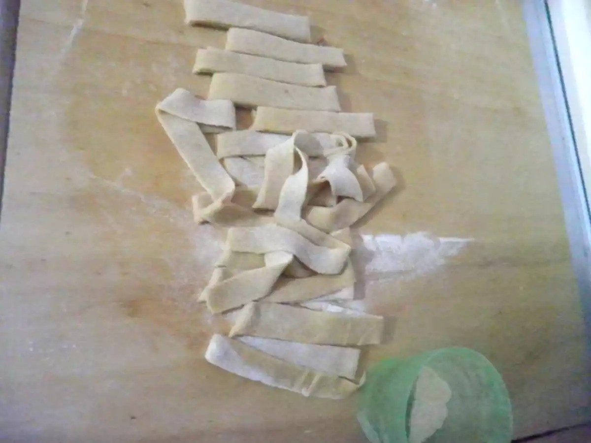 Tagliatelle fatte a mano aromatizzate alla cannella - foto 5