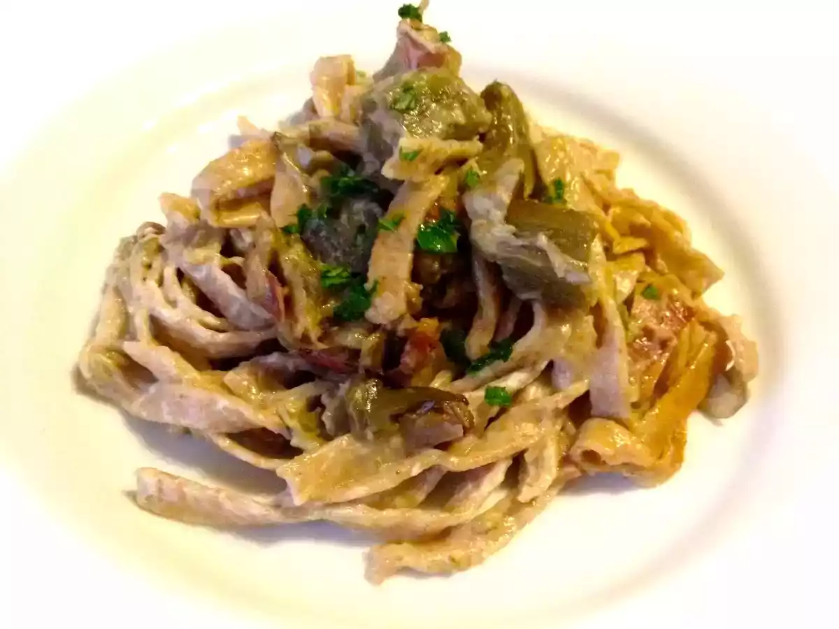 Tagliatelle integrali con carciofi e speck - foto 2